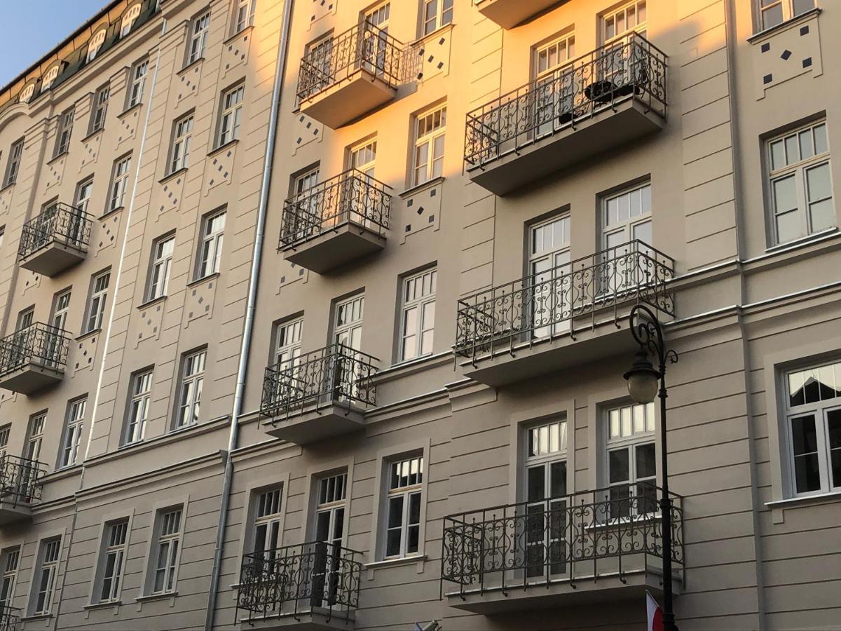 St. Florian Apartament ワルシャワ エクステリア 写真