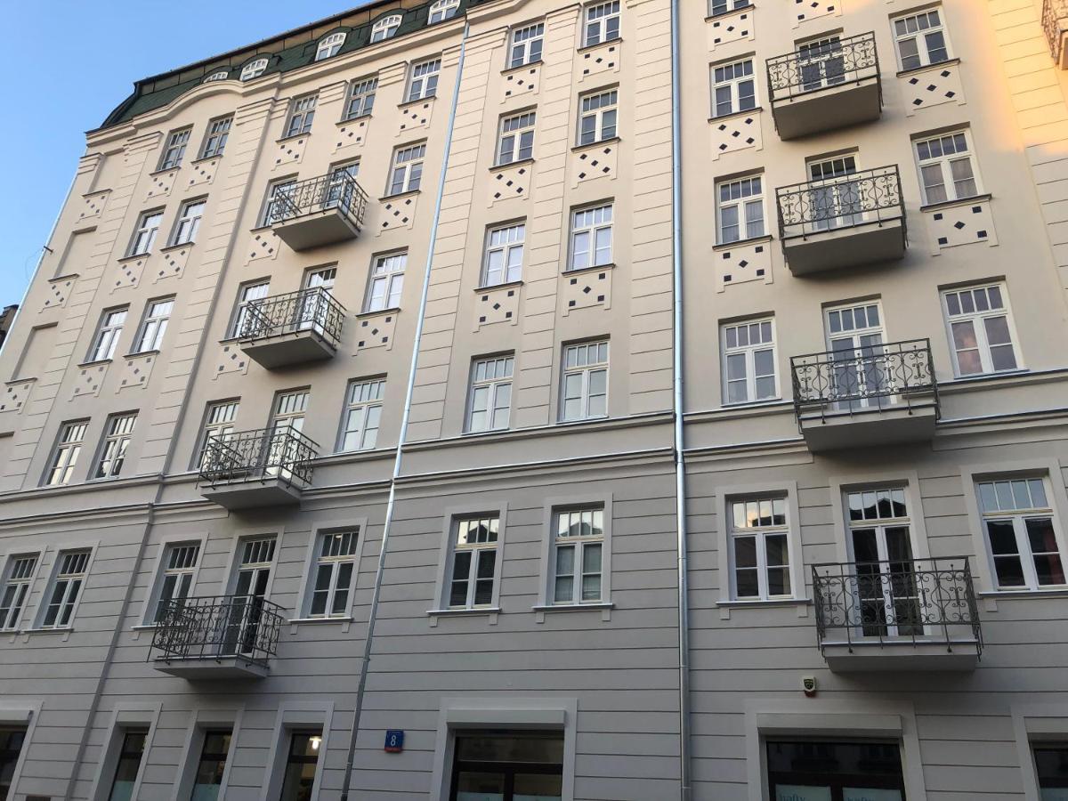 St. Florian Apartament ワルシャワ エクステリア 写真